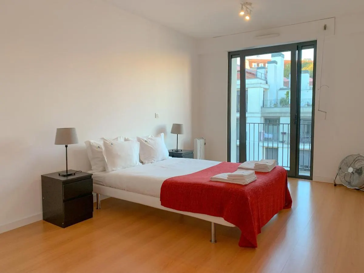 Castle View Apartment, Lisbon 2